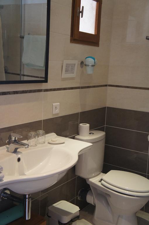 La Bergerie Hotel Joucas Phòng bức ảnh